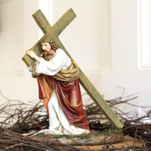 Way Of The Cross Statue 11 Inches