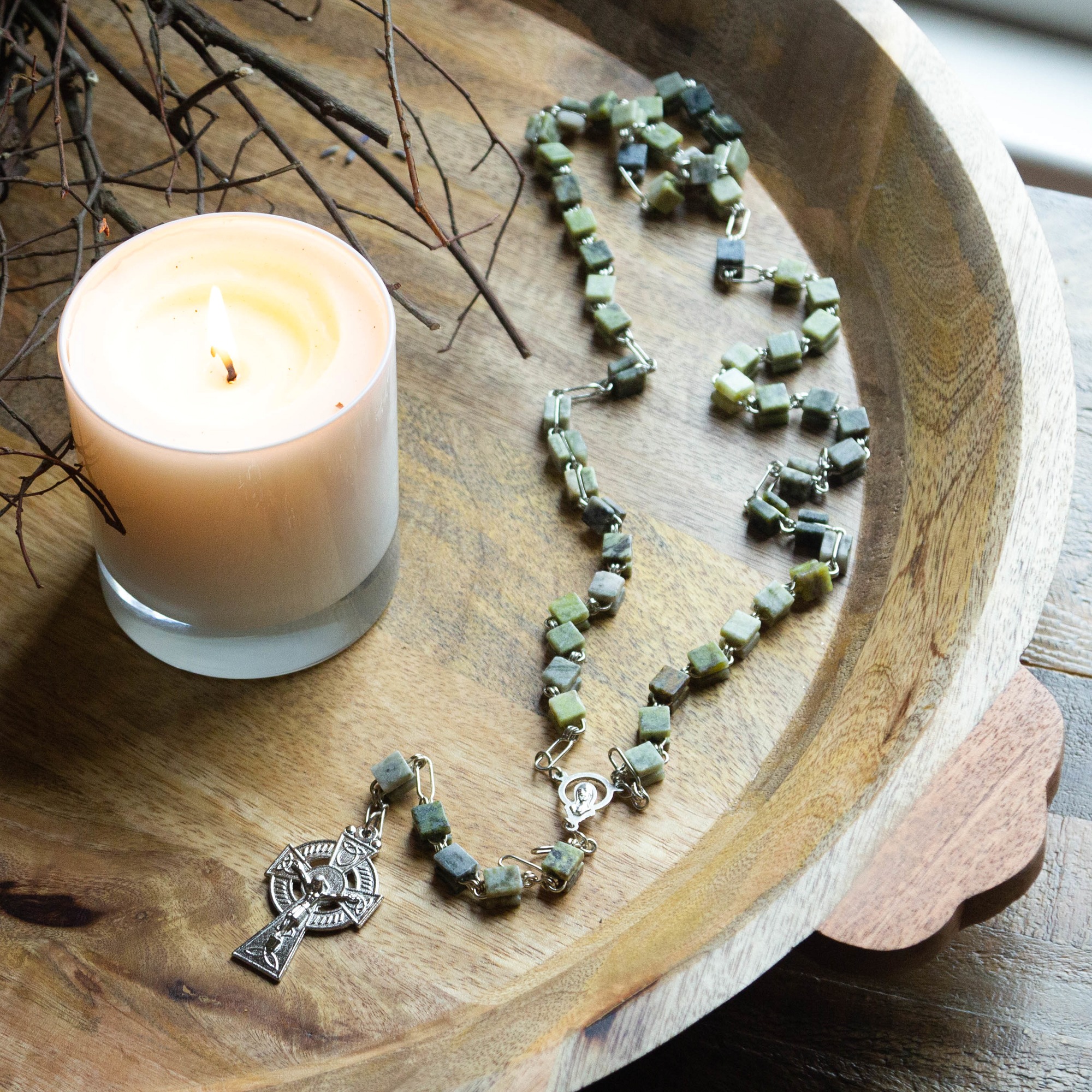 Genuine Connemara Marble Irish Rosary ™ 8136