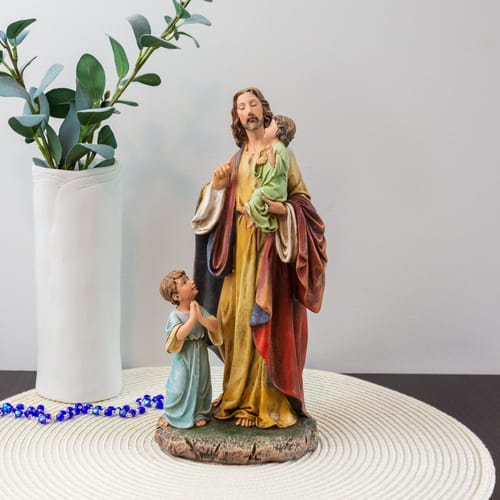 Jesus with Children Figure