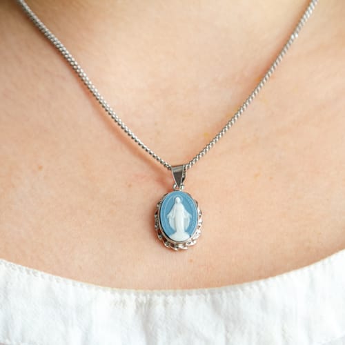 Sterling Silver Miraculous Medal Cameo Necklace