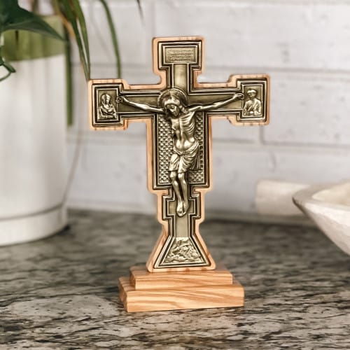 Olive Wood Standing Giotto Crucifix - 7.3&quot;