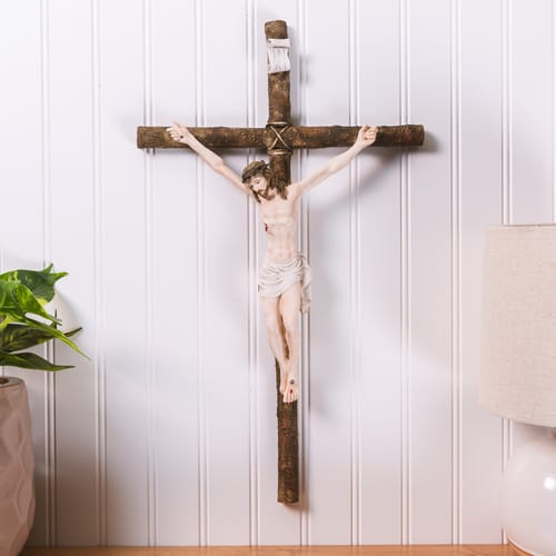 Log Style Crucifix 19