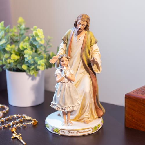 First Communion Jesus Figurine - Girl