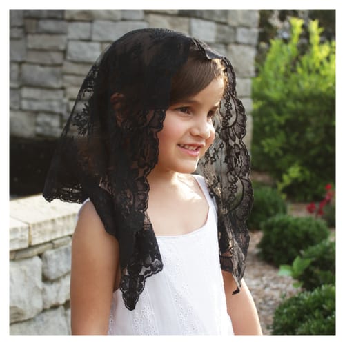 Black Lace Chapel Veil - Small