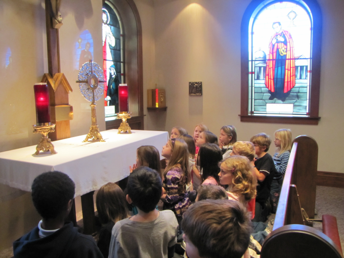 3 Ways to Spiritually Prepare Your Child for Their First Communion