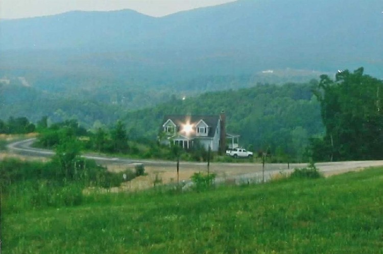 Mysterious bright light that shone from priest's home chapel where Blessed Sacrament was reposed. Read the story here.